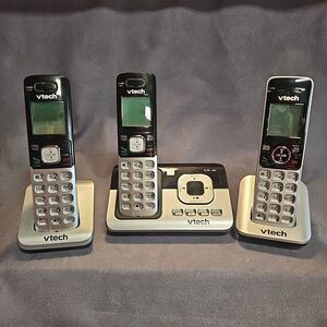 Cordless Digital Phone Answering System Speakerphone With Caller Id 3 handsets